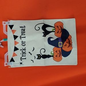 Halloween garden flag